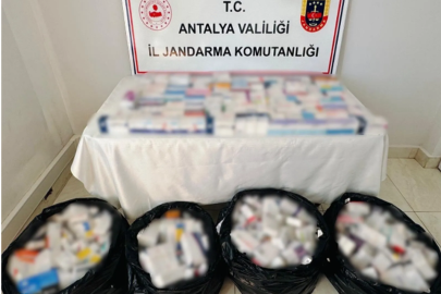 Antalya'da 22 bin sentetik hap ele geçirildi: 5 gözaltı