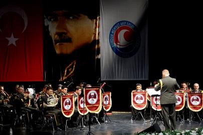 Askeri bandodan Cumhuriyet konseri
