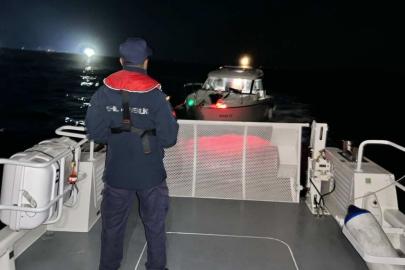 Aydın'da sürüklenen teknedeki 3 kişi kurtarıldı