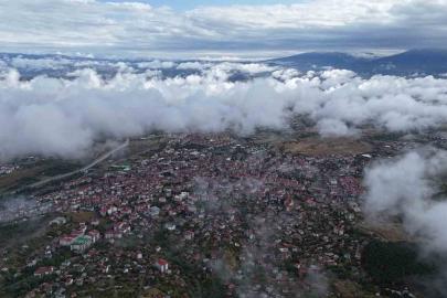 Bingöl’de bulutlar yeryüzüyle buluştu, ortaya eşsiz görüntüler çıktı