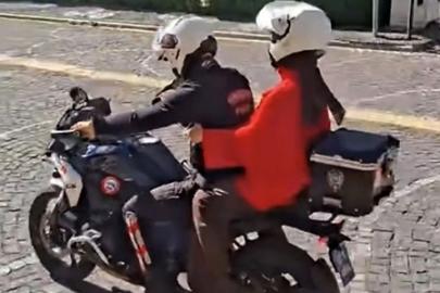 Bingöl’de polis ekipleri KPSS adaylarını sınava yetiştirdi
