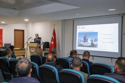 Bingöl’de su ürünleri üreticilerine balık hastalıkları ve yetiştiricilik eğitimi verildi