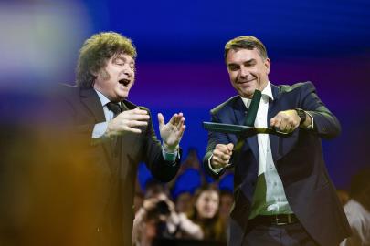 Bolsonaro'nun ABD'ye kaçışı Brezilya ile Arjantin'i karşı karşıya getirdi