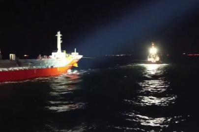 Çanakkale Boğazı’nda makine arızası yapan kimyasal tanker kurtarıldı