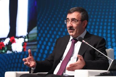 Cumhurbaşkanı Yardımcısı Yılmaz: Sorunlu fonlara yönelik tedbirler tüm piyasaya mal edilmemeli