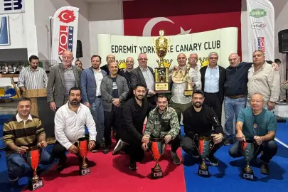 Dünyanın en büyük Yorkshire Kanarya Yarışması Edremit’te yapıldı