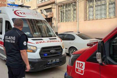 Ekipler seferber oldu, çilingir yardımıyla içeri girildi: Yaşlı kadının arka balkonda  oturduğu görüldü