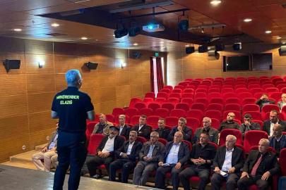 Elazığ’da muhtarlara uyuşturucuyla mücadele eğitimi