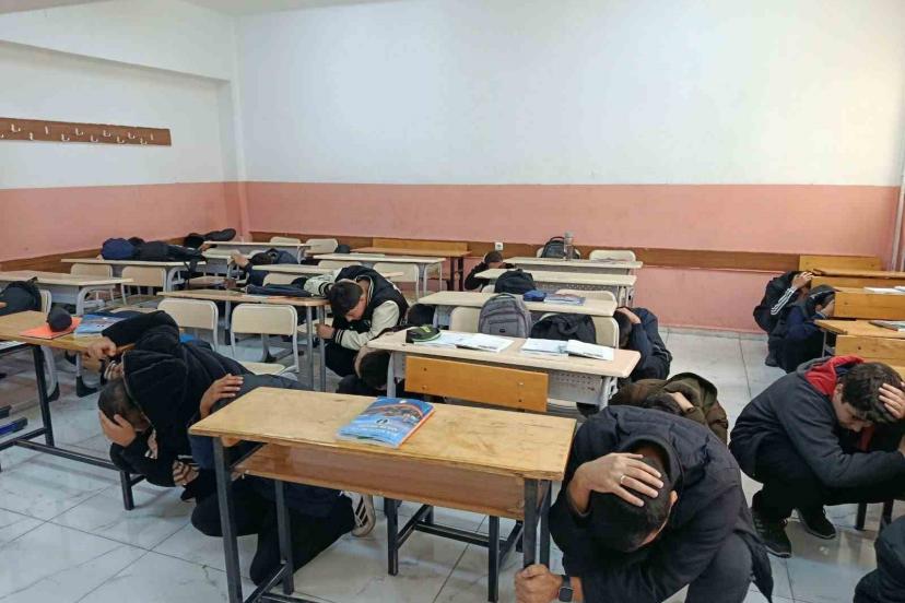 Elazığ’da öğrencilere afet farkındalık eğitimi