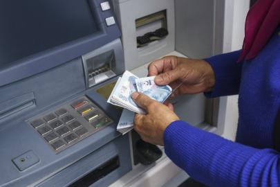 Emekli maaşı zammı ne kadar olacak? Ayrıntılar ortaya çıktı