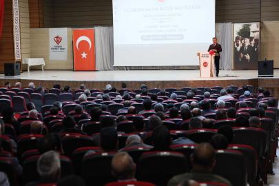 Erzincan Valisi Aydoğdu, din görevlileriyle bir araya geldi