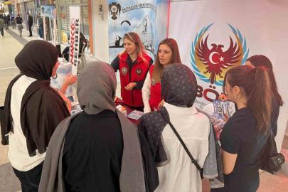 Erzincan’da üniversite öğrencilerine terörle mücadele bilgilendirmesi
