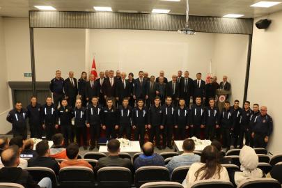 Erzurum Kalkınma Vakfı’ndan Cumhuriyet konferansı