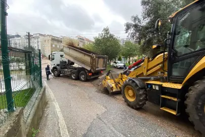 Gebze Belediyesi’nden sağanak yağışa karşı kapsamlı mücadele