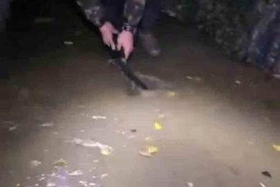 Hazar Gölü’nde kampçılar fırtınaya yakalandı