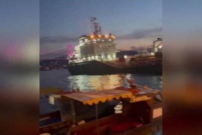 İstanbul Boğazı'nda gemi trafiği çift yönlü durduruldu