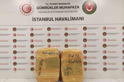 İstanbul Havalimanı'nda 25,5 kilo esrar ele geçirildi
