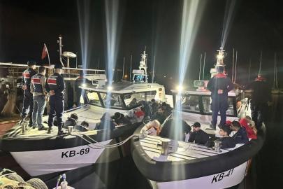İzmir'de 105 düzensiz göçmen yakalandı