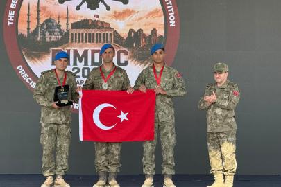 Kara Kuvvetleri'nin 'Askeri Drone Yarışması'nda Türkiye şampiyon oldu