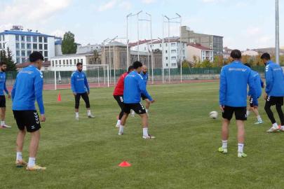 Kars 36 Spor’da Antalyaspor mesaisi sürüyor