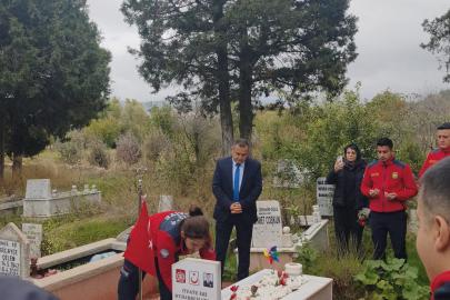 Kazada ölen mesai arkadaşlarını unutmadılar