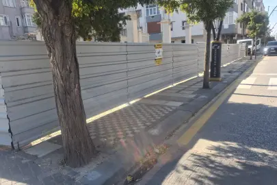 Keşan'da o caddedeki inşaatta kaldırım işgali sona erdi
