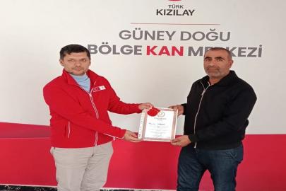Kızılay’dan duyarlı vatandaşa anlamlı ödül