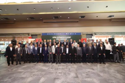 Kocaeli'de Başkan Büyükakın, 12 ilçeden din görevlileri ile bir araya geldi