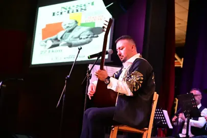 Manisa'da Neşet Ertaş türküleriyle unutulmaz gece