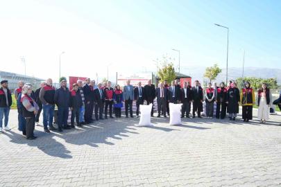 Muş’ta 250 üreticiye 150 ton baklagil tohumu dağıtıldı
