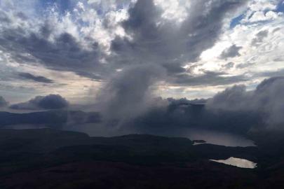 Nemrut Kalderası Milli Parkında bulutların dansı