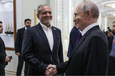 Pezeşkiyan ile Putin bir araya geldi