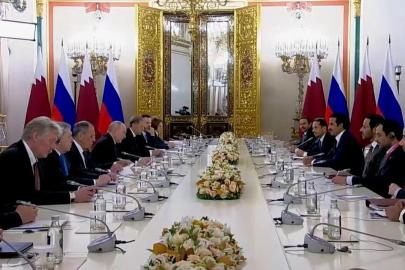 Putin ve Katar Emiri Al Sani, ekonomik ve enerji iş birliğini ele aldı