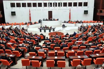 TBMM'de bu hafta gündem Kızılay, yatırım fonları ve KVKK seçimi