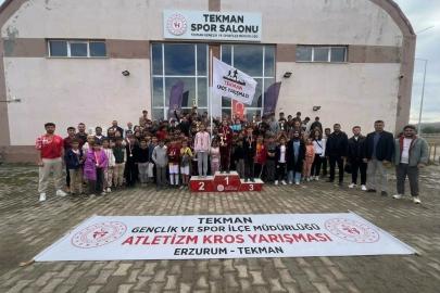 Tekman’da 144 öğrenci yarıştı: Dereceye girenler belli oldu