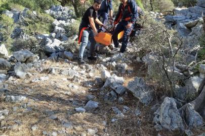 Trekking yaparken yaralanan Alman turist kurtarıldı