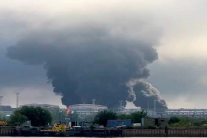 Ukrayna'dan Rusya'ya İHA saldırısı: Petrol terminali ve veri merkezi vuruldu