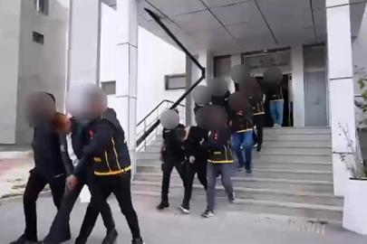 Van’da operasyon: 2.3 milyar TL’lik şüpheli para hareketi tespit edilen 11 kişi tutuklandı