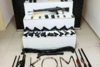 Van'da ruhsatsız silah operasyonu: 28 gözaltı